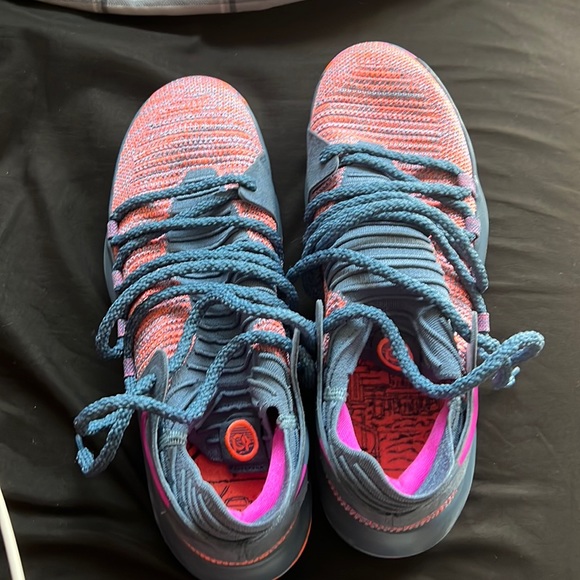 Worn once - Picture 1 of 3